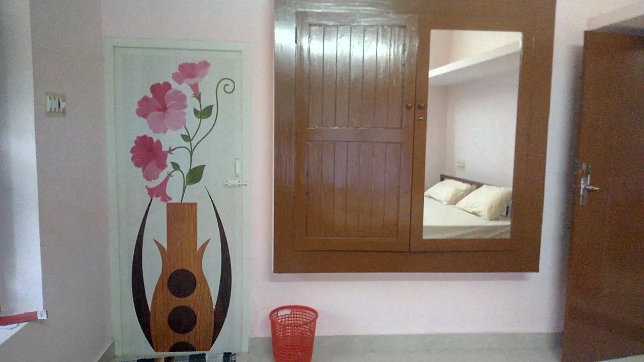 Archana Beach Homestay Varkala