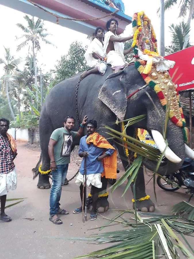 Archana Beach Homestay Varkala