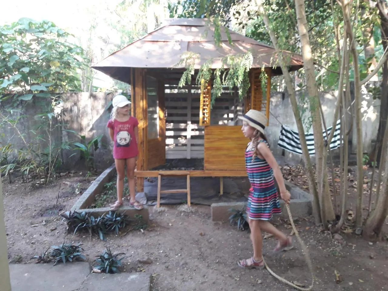 Archana Beach Homestay Varkala