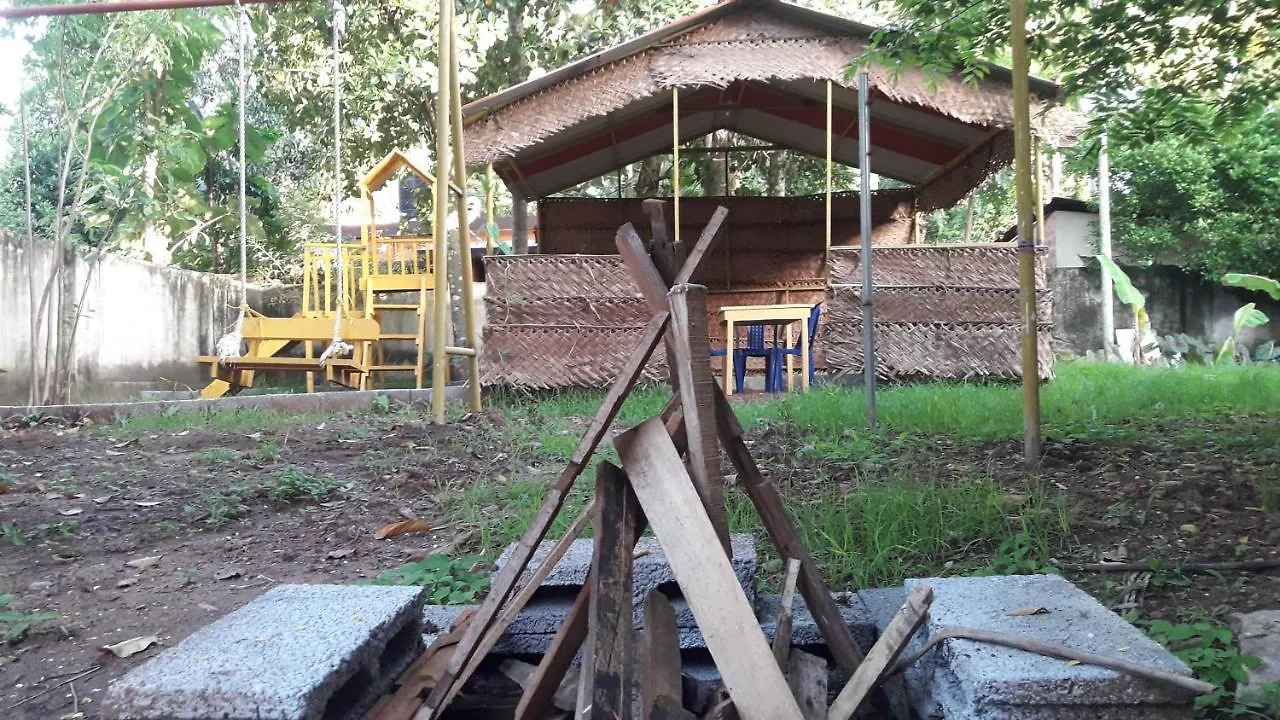 Archana Beach Homestay Varkala Ινδία